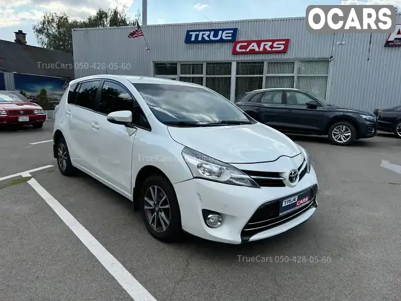 Минивэн Toyota Verso 2013 1.8 л. Автомат обл. Киевская, Киев - Фото 1/21