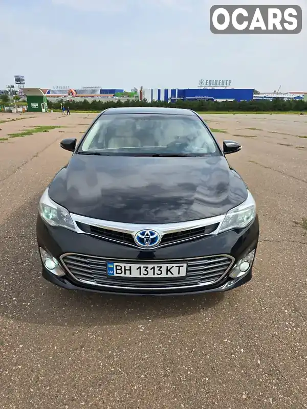 Седан Toyota Avalon 2013 2.5 л. Вариатор обл. Одесская, Одесса - Фото 1/13