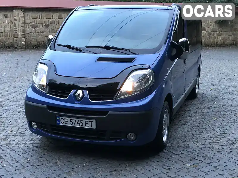 Мінівен Renault Trafic 2011 2 л. Ручна / Механіка обл. Чернівецька, Чернівці - Фото 1/21