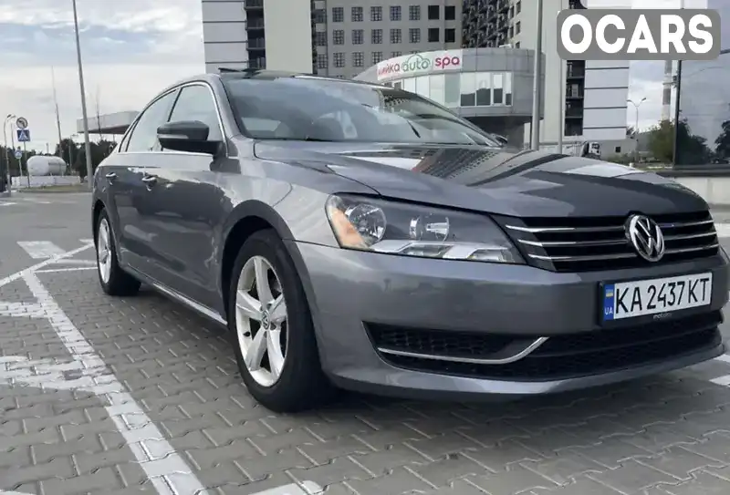 Седан Volkswagen Passat 2013 2.48 л. Автомат обл. Київська, Київ - Фото 1/21