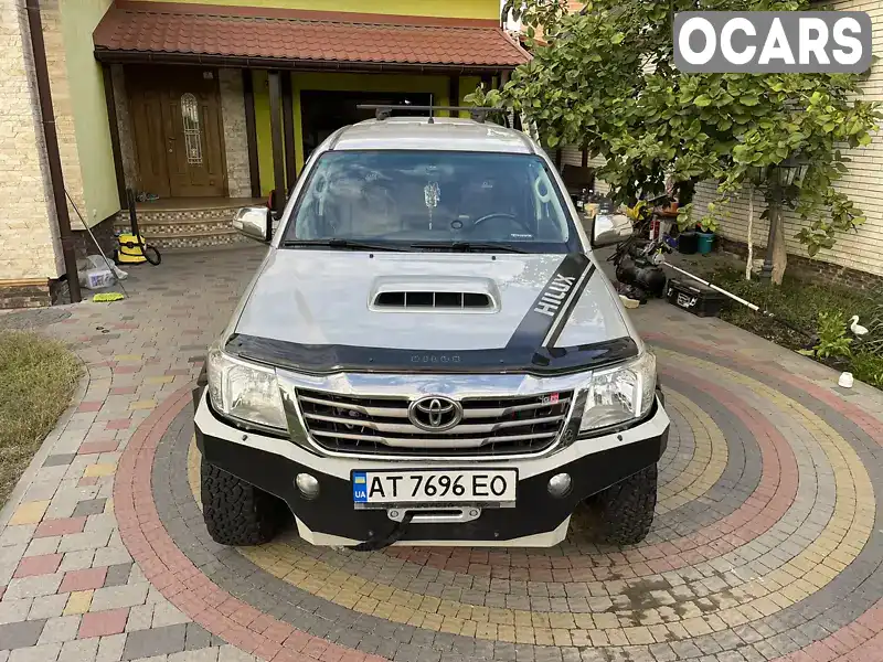 Пикап Toyota Hilux 2013 2.5 л. Ручная / Механика обл. Ивано-Франковская, Ивано-Франковск - Фото 1/21