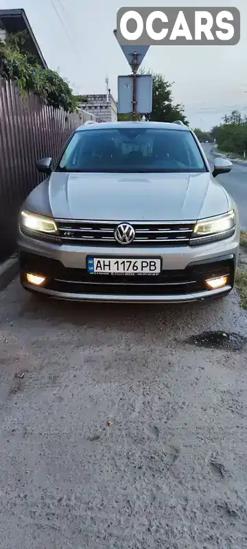 Позашляховик / Кросовер Volkswagen Tiguan 2019 1.98 л. Автомат обл. Дніпропетровська, Дніпро (Дніпропетровськ) - Фото 1/13