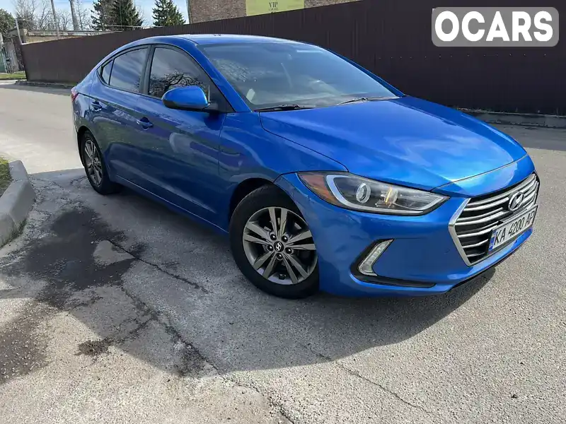 Седан Hyundai Elantra 2017 2 л. Автомат обл. Киевская, Киев - Фото 1/10