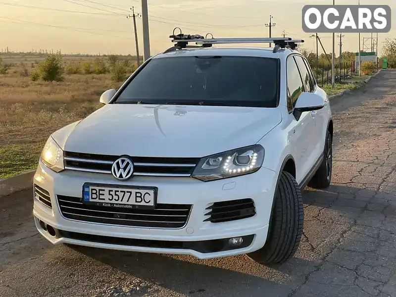 Позашляховик / Кросовер Volkswagen Touareg 2012 2.97 л. Автомат обл. Миколаївська, Миколаїв - Фото 1/21