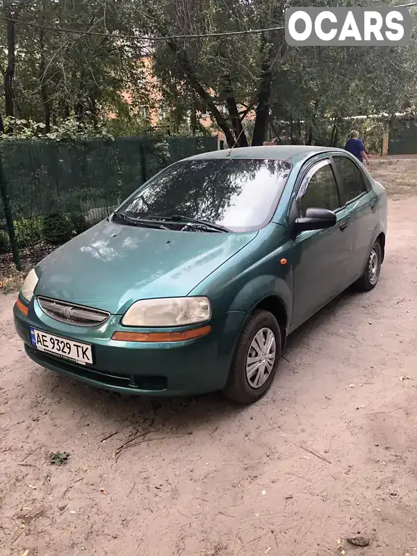 Седан Chevrolet Aveo 2004 1.5 л. Ручна / Механіка обл. Дніпропетровська, Дніпро (Дніпропетровськ) - Фото 1/4