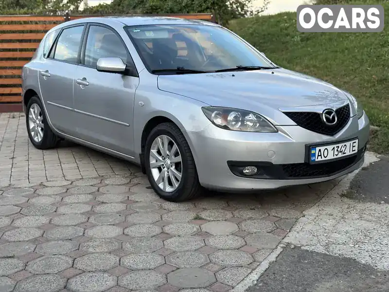 Хэтчбек Mazda 3 2006 1.56 л. Ручная / Механика обл. Закарпатская, Мукачево - Фото 1/17