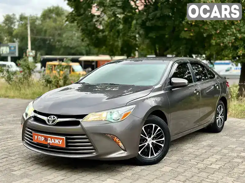 Седан Toyota Camry 2015 2.49 л. Автомат обл. Днепропетровская, Днепр (Днепропетровск) - Фото 1/21