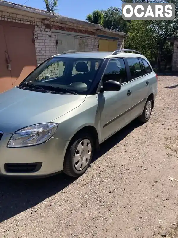 Универсал Skoda Fabia 2010 1.39 л. Ручная / Механика обл. Днепропетровская, Кривой Рог - Фото 1/14