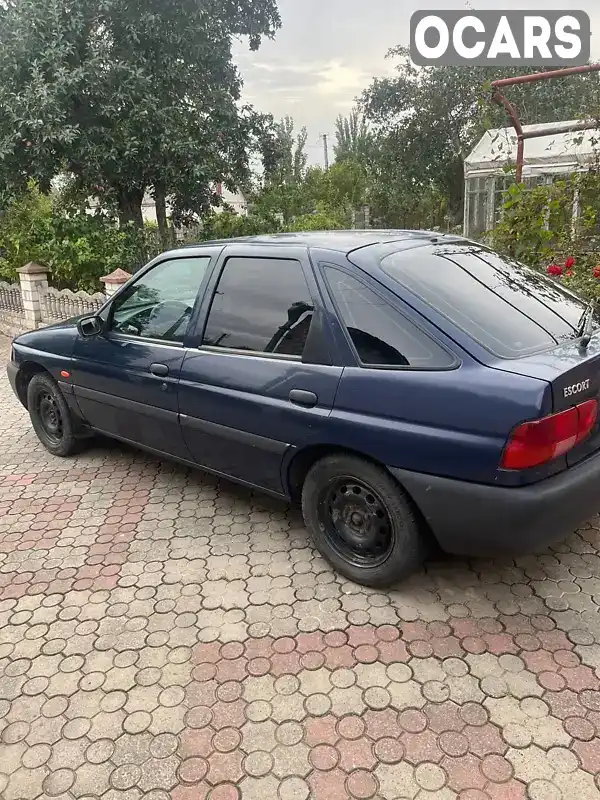 Седан Ford Escort 1997 1.4 л. Ручна / Механіка обл. Житомирська, Бердичів - Фото 1/17