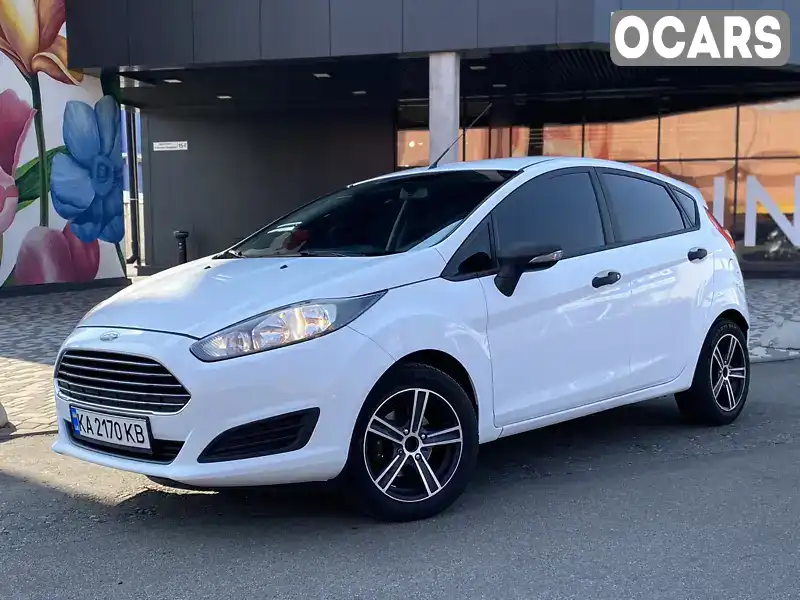 Хэтчбек Ford Fiesta 2014 1.5 л. Ручная / Механика обл. Киевская, Киев - Фото 1/21