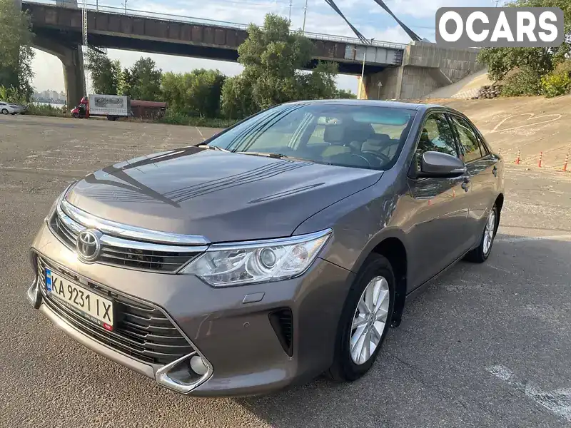 Седан Toyota Camry 2015 2.49 л. Автомат обл. Киевская, Киев - Фото 1/21