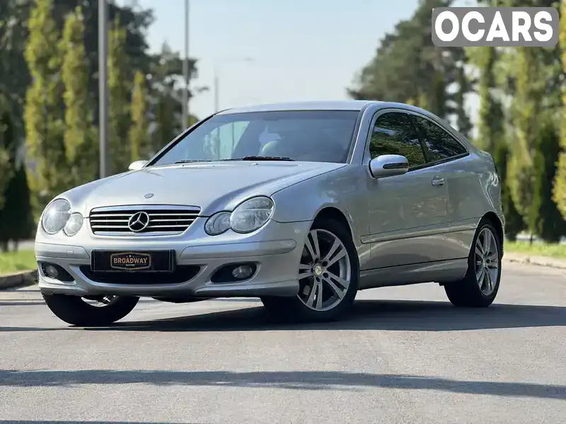 Купе Mercedes-Benz C-Class 2004 2.2 л. Автомат обл. Киевская, Киев - Фото 1/21