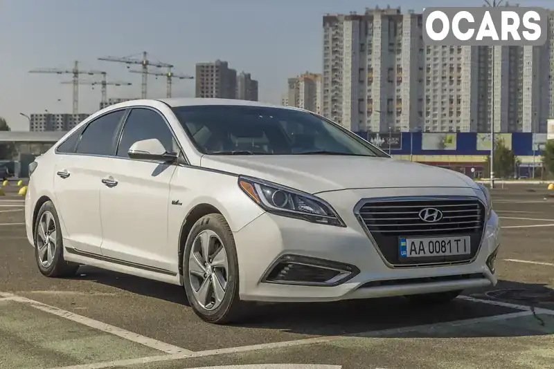 Седан Hyundai Sonata 2017 2 л. Автомат обл. Київська, Київ - Фото 1/21