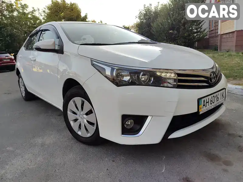 Седан Toyota Corolla 2014 1.3 л. Ручная / Механика обл. Киевская, Киев - Фото 1/21