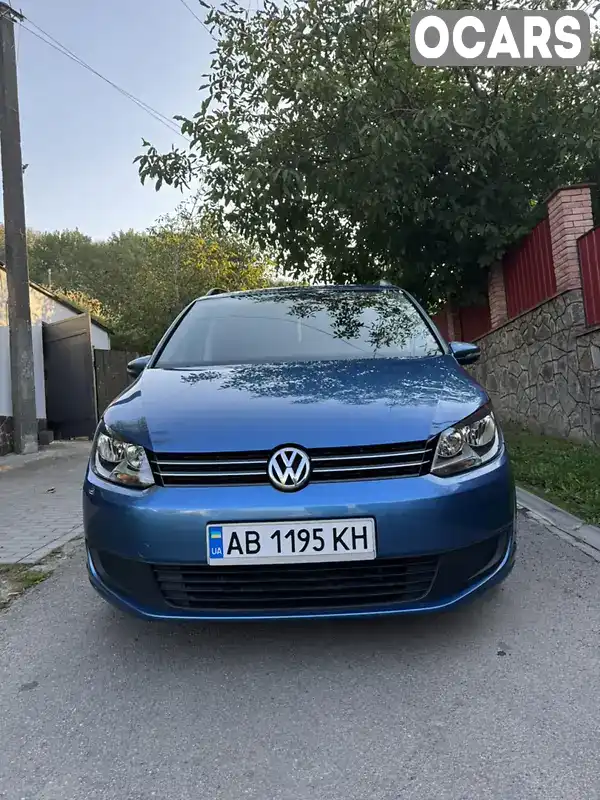 Мінівен Volkswagen Touran 2014 1.6 л. Ручна / Механіка обл. Вінницька, Тиврів - Фото 1/17