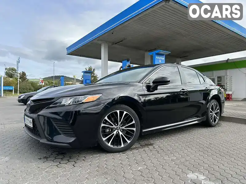 Седан Toyota Camry 2017 2.5 л. Автомат обл. Харківська, Харків - Фото 1/12