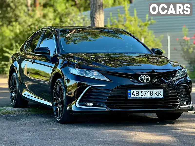 Седан Toyota Camry 2021 2.49 л. Автомат обл. Вінницька, Вінниця - Фото 1/21