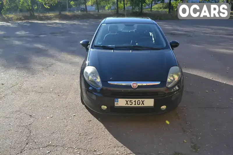 Хэтчбек Fiat Punto 2011 1.25 л. Ручная / Механика обл. Черниговская, Чернигов - Фото 1/21