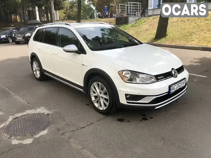 Универсал Volkswagen Golf Alltrack 2017 1.8 л. Автомат обл. Киевская, Киев - Фото 1/21