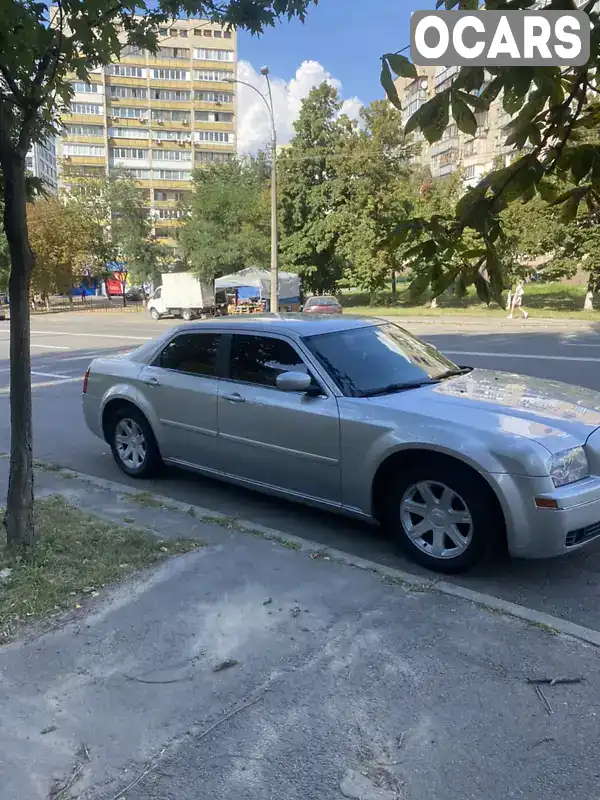 Седан Chrysler 300C 2005 3.52 л. Автомат обл. Київська, Київ - Фото 1/8