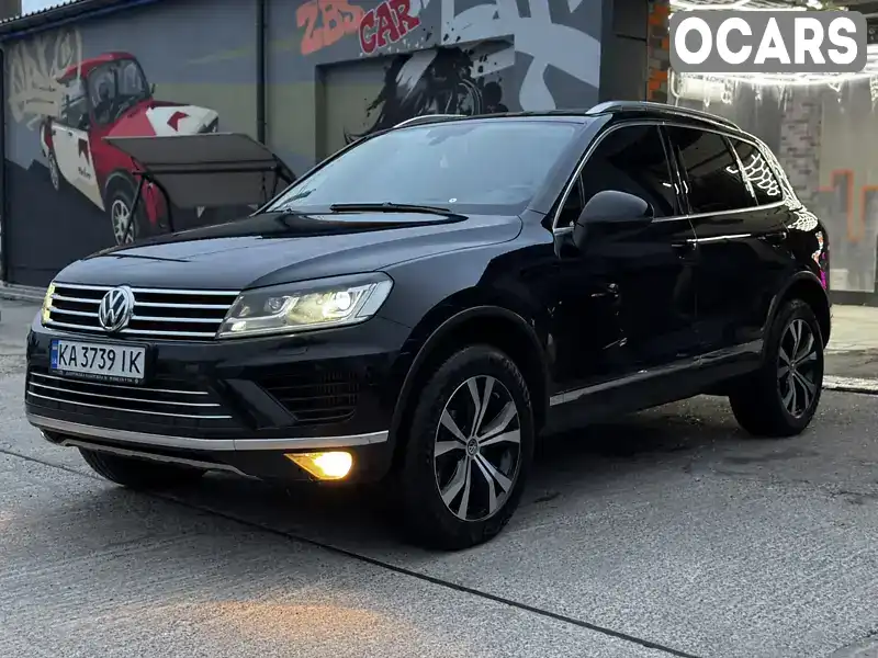 Внедорожник / Кроссовер Volkswagen Touareg 2015 3 л. Автомат обл. Житомирская, Житомир - Фото 1/21