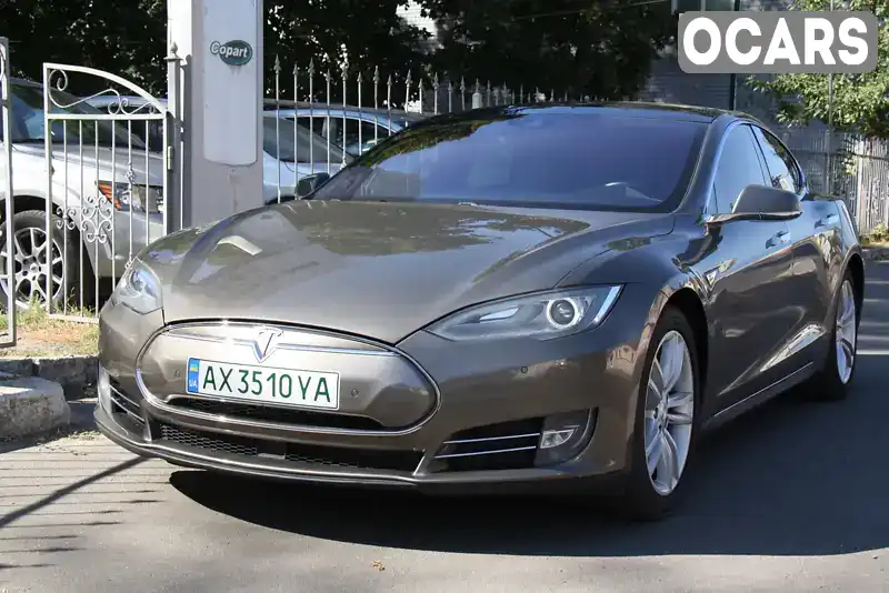 Ліфтбек Tesla Model S 2015 null_content л. Автомат обл. Харківська, Харків - Фото 1/21