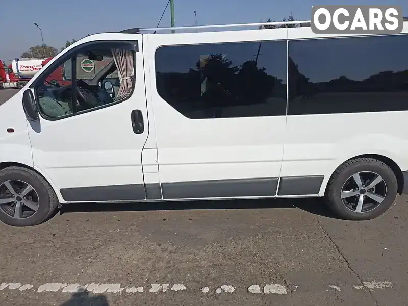 Мінівен Opel Vivaro 2010 2 л. Ручна / Механіка обл. Львівська, Мостиська - Фото 1/8