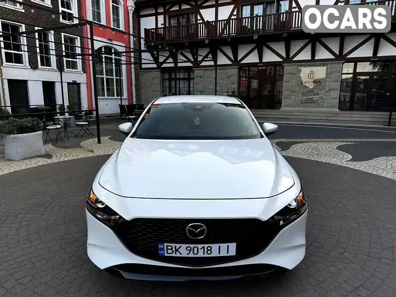 Хетчбек Mazda 3 2018 2.49 л. Автомат обл. Рівненська, Рівне - Фото 1/21