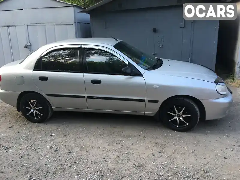 Седан Daewoo Lanos 2004 1.5 л. Ручна / Механіка обл. Дніпропетровська, Кривий Ріг - Фото 1/3