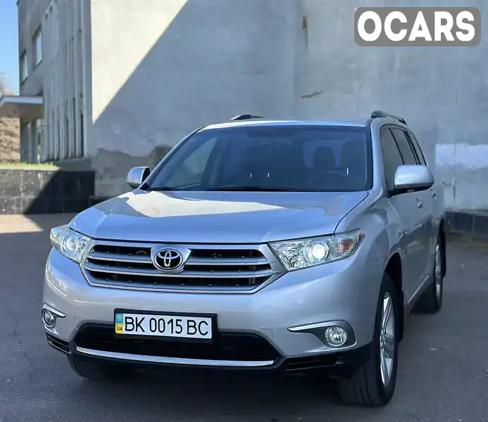 Позашляховик / Кросовер Toyota Highlander 2011 3.46 л. Автомат обл. Рівненська, Рівне - Фото 1/21