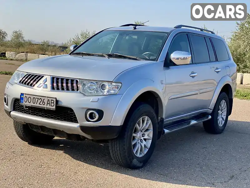 Позашляховик / Кросовер Mitsubishi Pajero Sport 2012 2.5 л. Ручна / Механіка обл. Одеська, Одеса - Фото 1/17