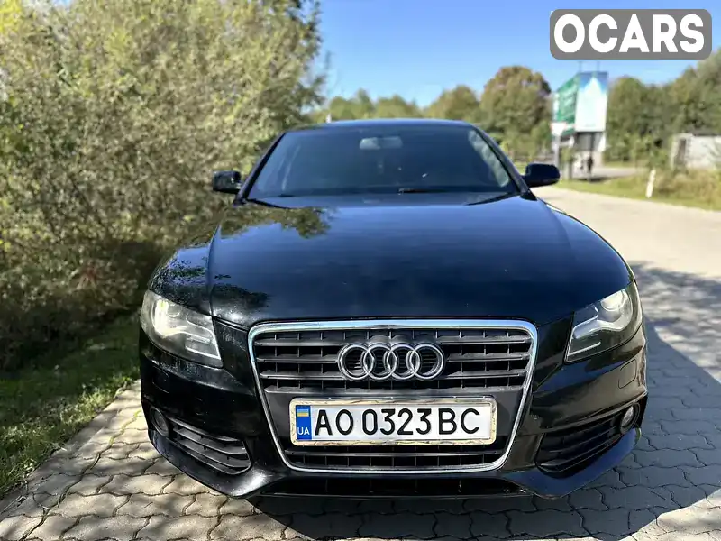 Седан Audi A4 2011 2 л. Автомат обл. Закарпатська, Свалява - Фото 1/11