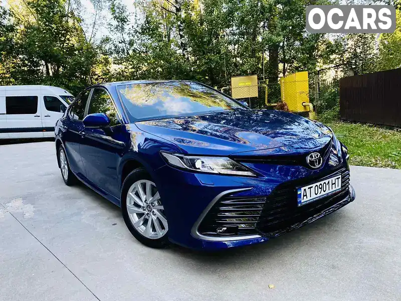 Седан Toyota Camry 2023 2.49 л. Автомат обл. Ивано-Франковская, Ивано-Франковск - Фото 1/21