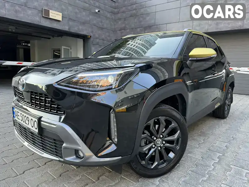 Позашляховик / Кросовер Toyota Yaris Cross 2021 1.49 л. Варіатор обл. Київська, Київ - Фото 1/21