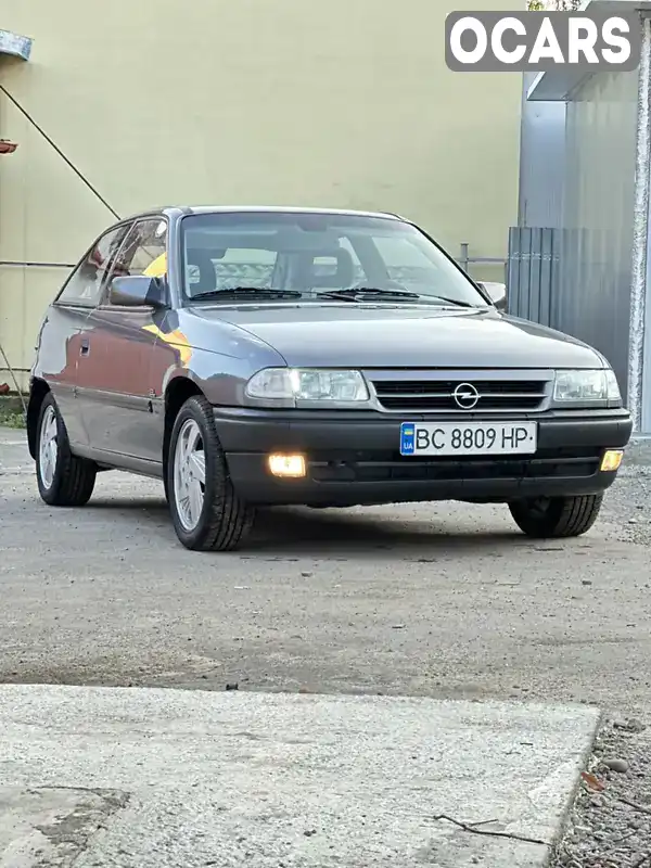 Хетчбек Opel Astra 1991 1.39 л. Ручна / Механіка обл. Львівська, Львів - Фото 1/16