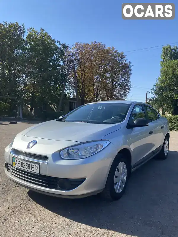 Седан Renault Fluence 2011 1.6 л. Ручна / Механіка обл. Дніпропетровська, Кривий Ріг - Фото 1/14