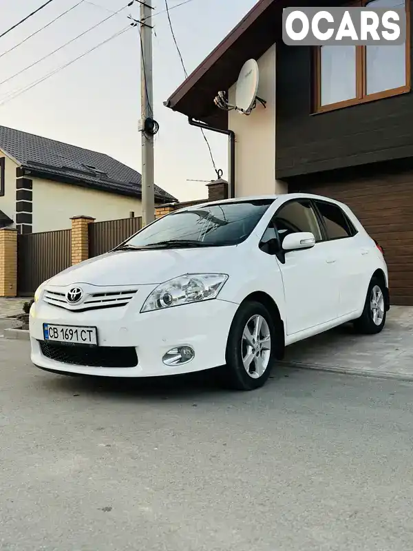 Хэтчбек Toyota Auris 2012 1.6 л. Автомат обл. Киевская, Киев - Фото 1/21