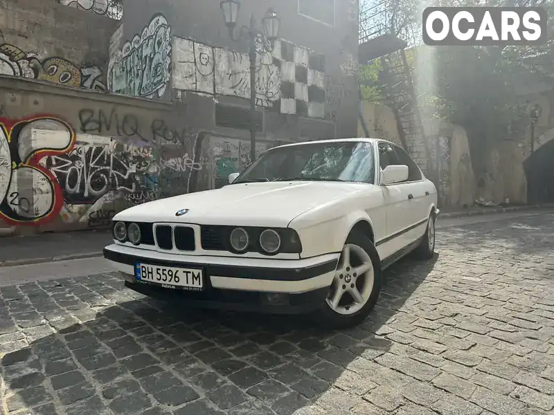 Седан BMW 5 Series 1991 1.99 л. Ручная / Механика обл. Одесская, Одесса - Фото 1/21