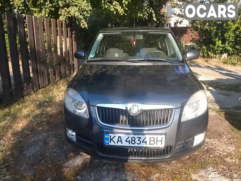 Хэтчбек Skoda Fabia 2009 1.2 л. Ручная / Механика обл. Киевская, Киев - Фото 1/21