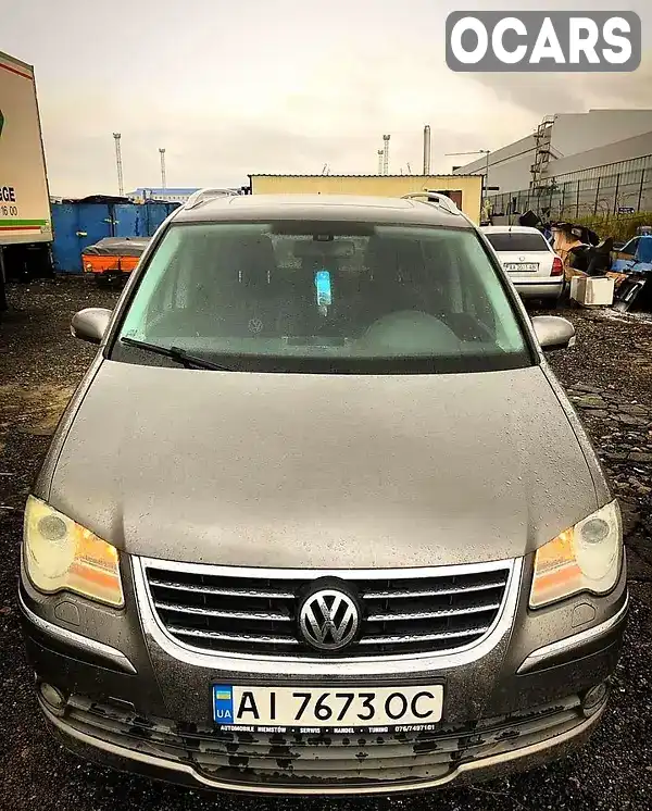 Минивэн Volkswagen Touran 2008 2 л. Автомат обл. Киевская, Тетиев - Фото 1/11