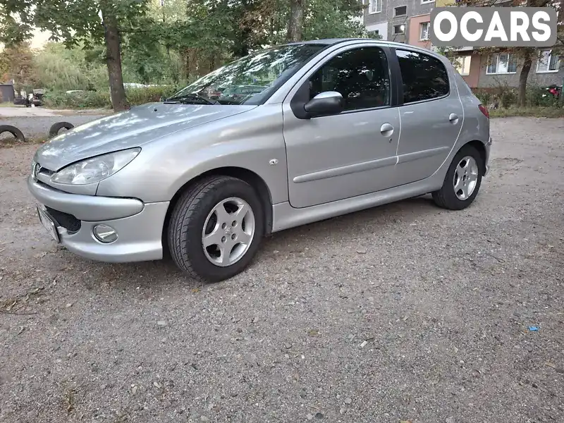 Хэтчбек Peugeot 206 2008 1.36 л. Типтроник обл. Житомирская, Житомир - Фото 1/12