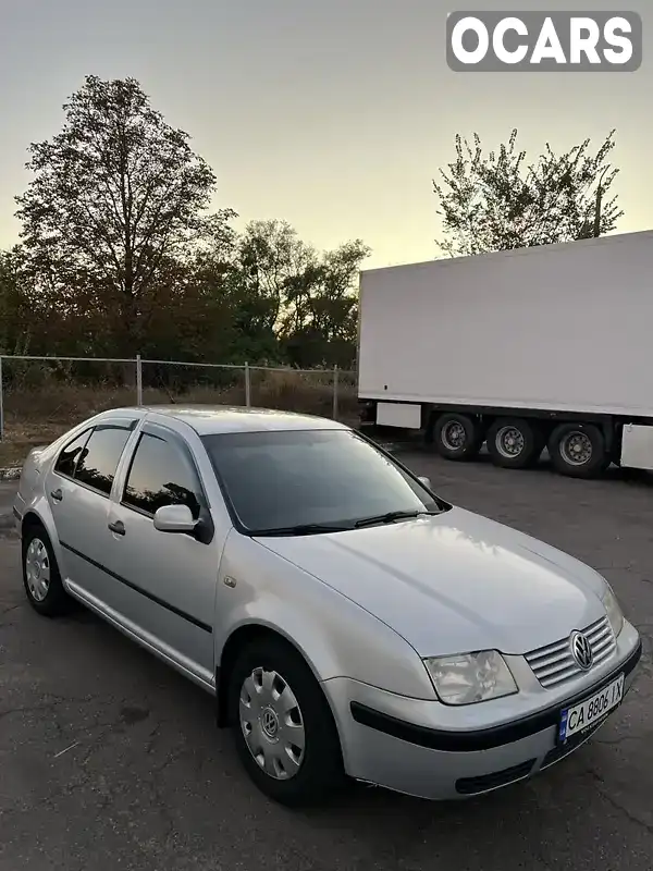 Седан Volkswagen Bora 1999 2 л. Ручная / Механика обл. Черкасская, Черкассы - Фото 1/9