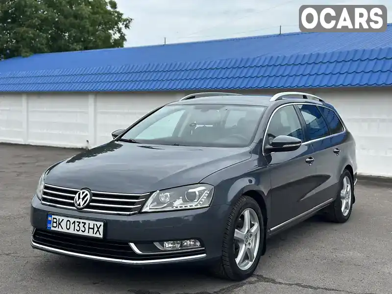 Универсал Volkswagen Passat 2011 2 л. Ручная / Механика обл. Ровенская, Радивилов - Фото 1/21