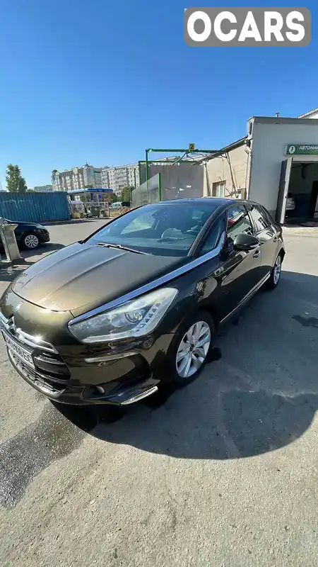 Хэтчбек Citroen DS5 2013 2 л. Робот обл. Сумская, Сумы - Фото 1/9