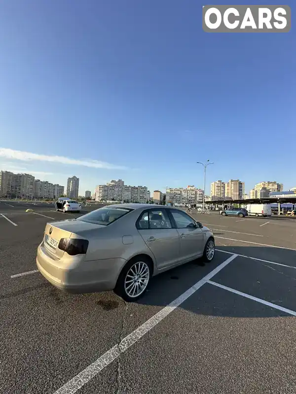 Седан Volkswagen Jetta 2008 2.48 л. Ручная / Механика обл. Киевская, Киев - Фото 1/21