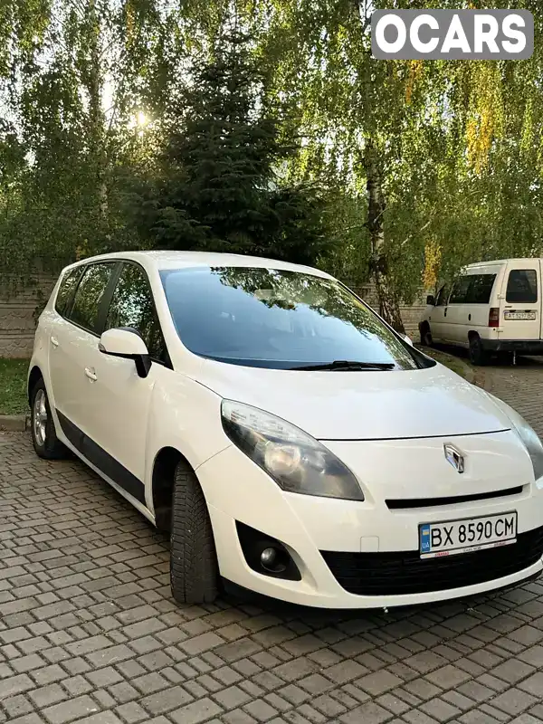 Мінівен Renault Megane Scenic 2011 1.5 л. обл. Івано-Франківська, Івано-Франківськ - Фото 1/18