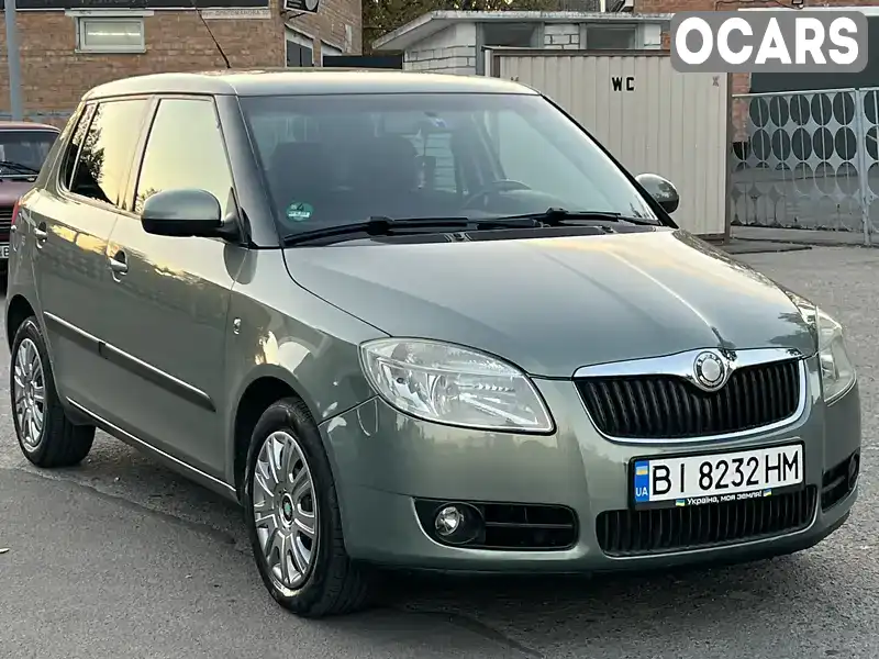 Хэтчбек Skoda Fabia 2009 1.39 л. Ручная / Механика обл. Полтавская, Лубны - Фото 1/21