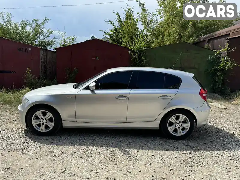 Хэтчбек BMW 1 Series 2010 2 л. Автомат обл. Ивано-Франковская, Коломыя - Фото 1/16