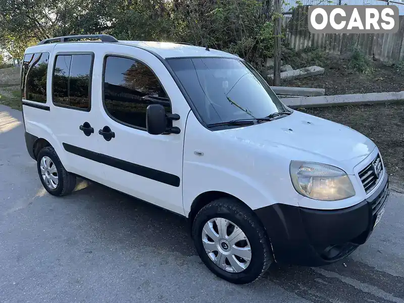 Минивэн Fiat Doblo 2006 1.4 л. Ручная / Механика обл. Хмельницкая, Хмельницкий - Фото 1/17