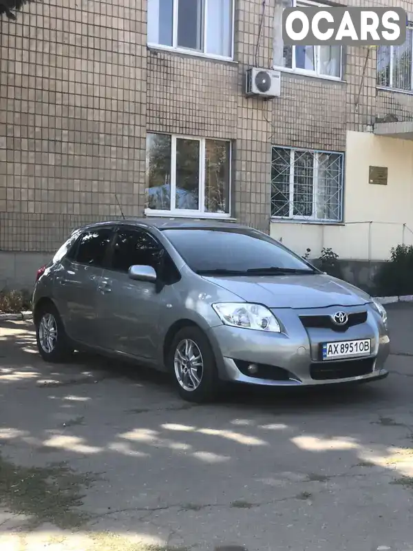 Хэтчбек Toyota Auris 2008 1.36 л. Ручная / Механика обл. Харьковская, Первомайский - Фото 1/20